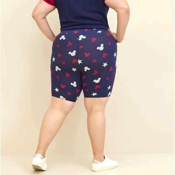 ❤️NWT VINTAGE TORRID MATCHING SET - MICKEY MOUSE TEE & POCKETS BIKE SHORT DISNEY - Picture 8 of 14